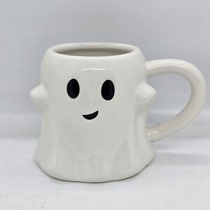 NWT 10 oz. Halloween Smile Ghost Mug Stoneware from Threshold Target  2021 Smirk